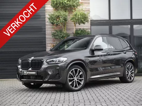 BMW X3 xDrive30e High Executive M Sport, Leer, Pano, Adapt.Cruise, Trekhaak, A/K, Camera