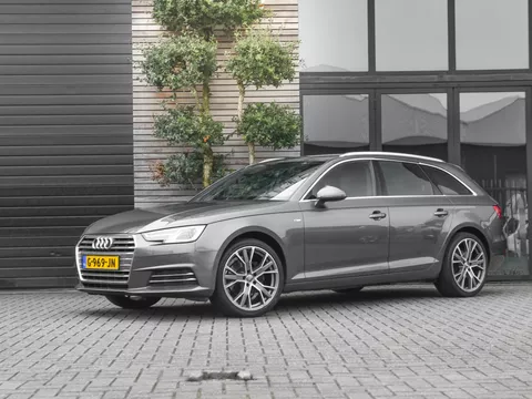Audi A4 Avant 2.0 TDI Sport S Line Navi Trekhaak 19 inch velgen elektrische achterklep