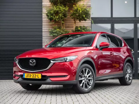 Mazda CX-5 2.5 SkyActiv-G 194 Signature  Feestdagen geopend bel voor een afspraak. Trekhaak Leer Bose ACC